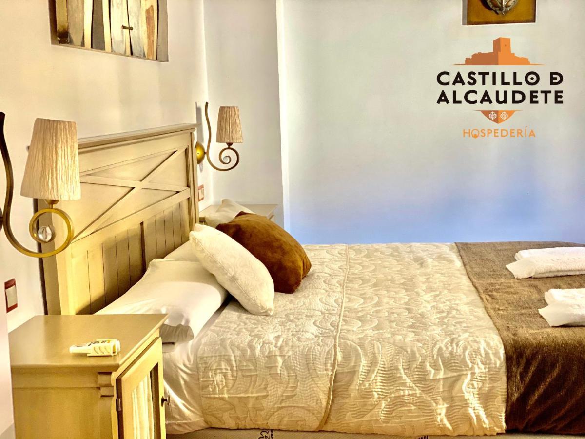 Hospederia Castillo De Alcaudete Exteriör bild